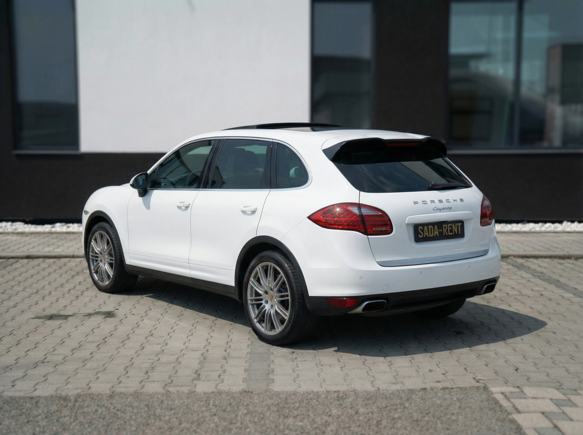 Porsche Cayenne – 3