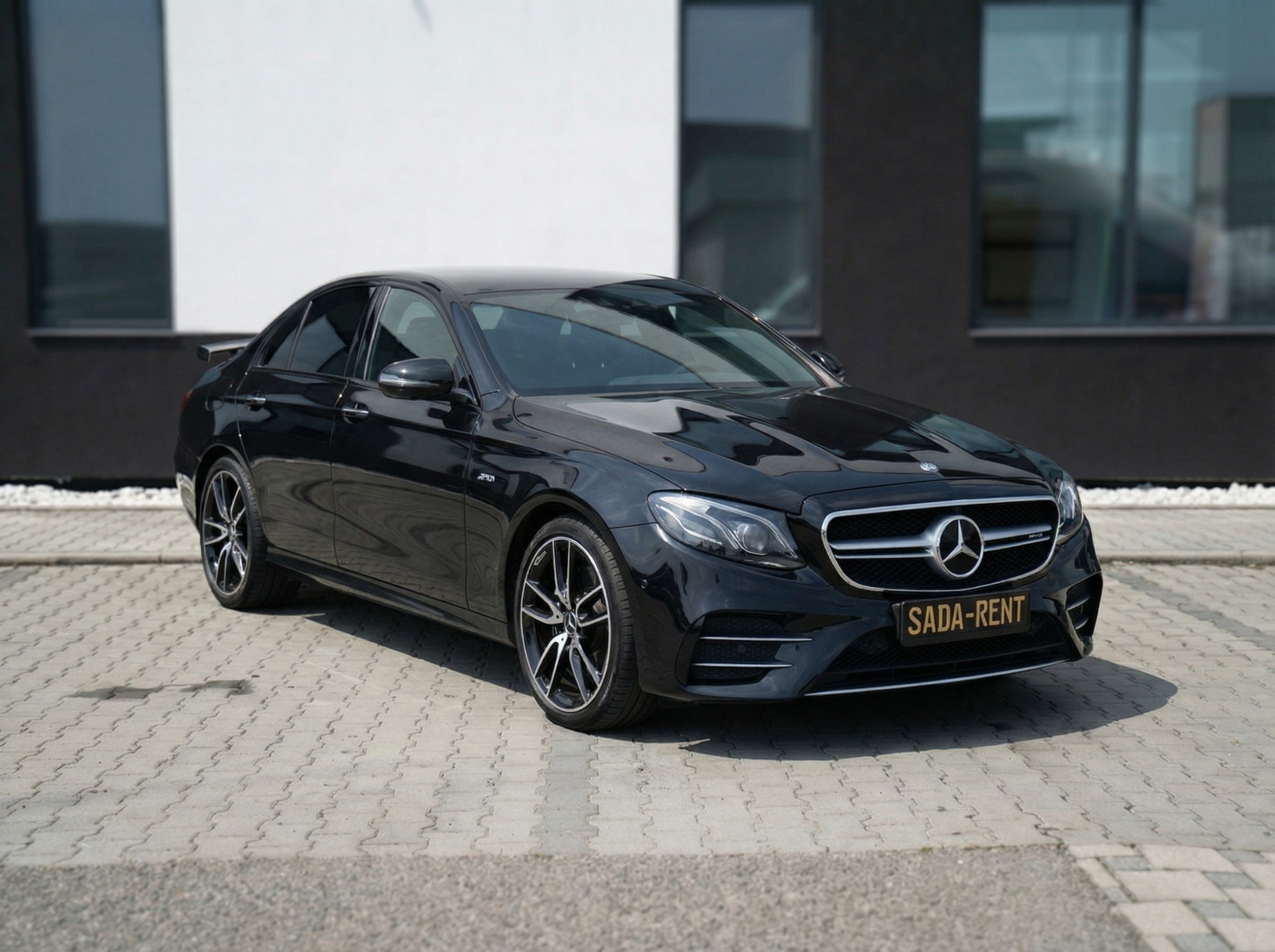 Mercedes E-class – 2