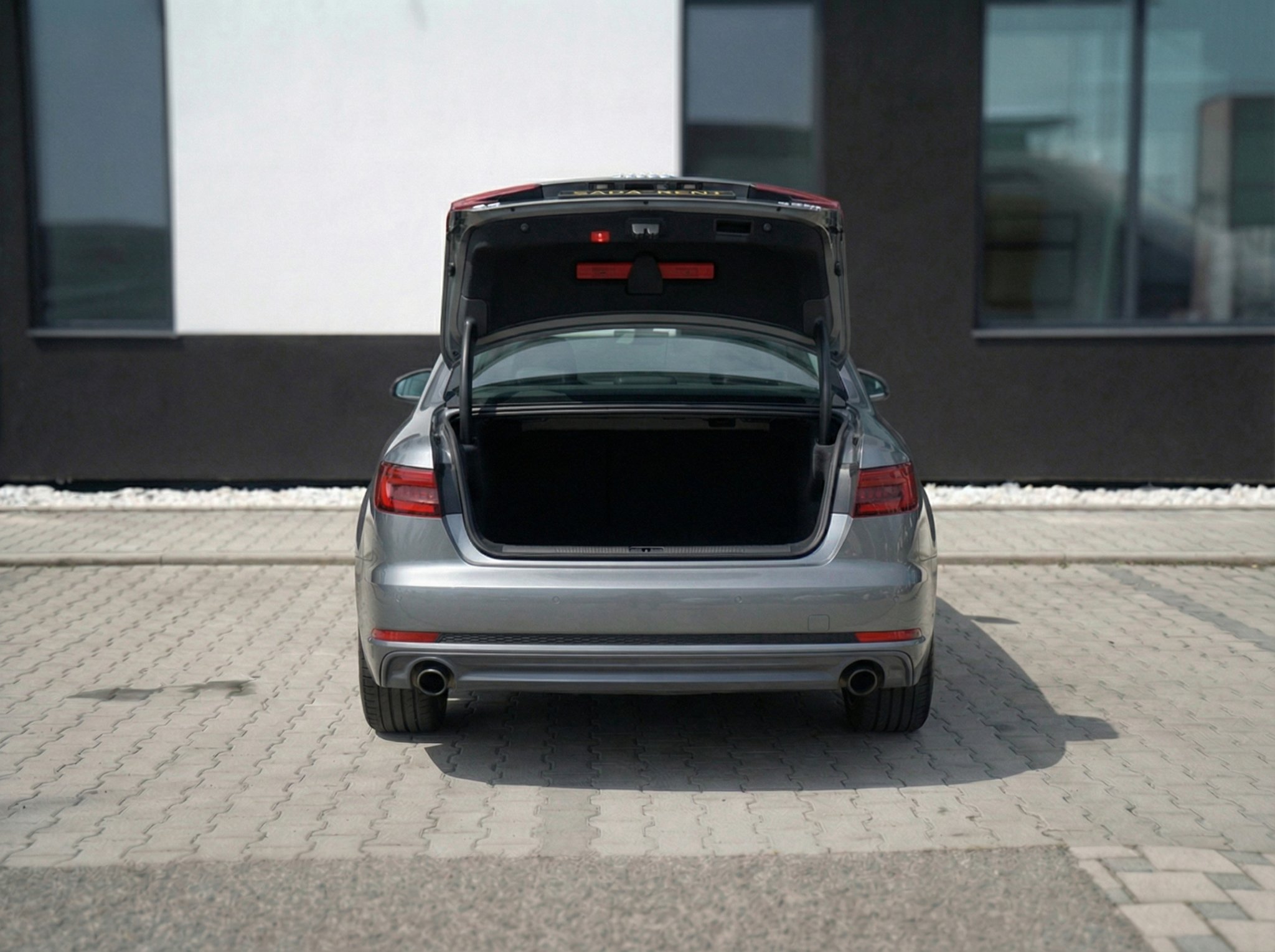 Audi A4 – 4