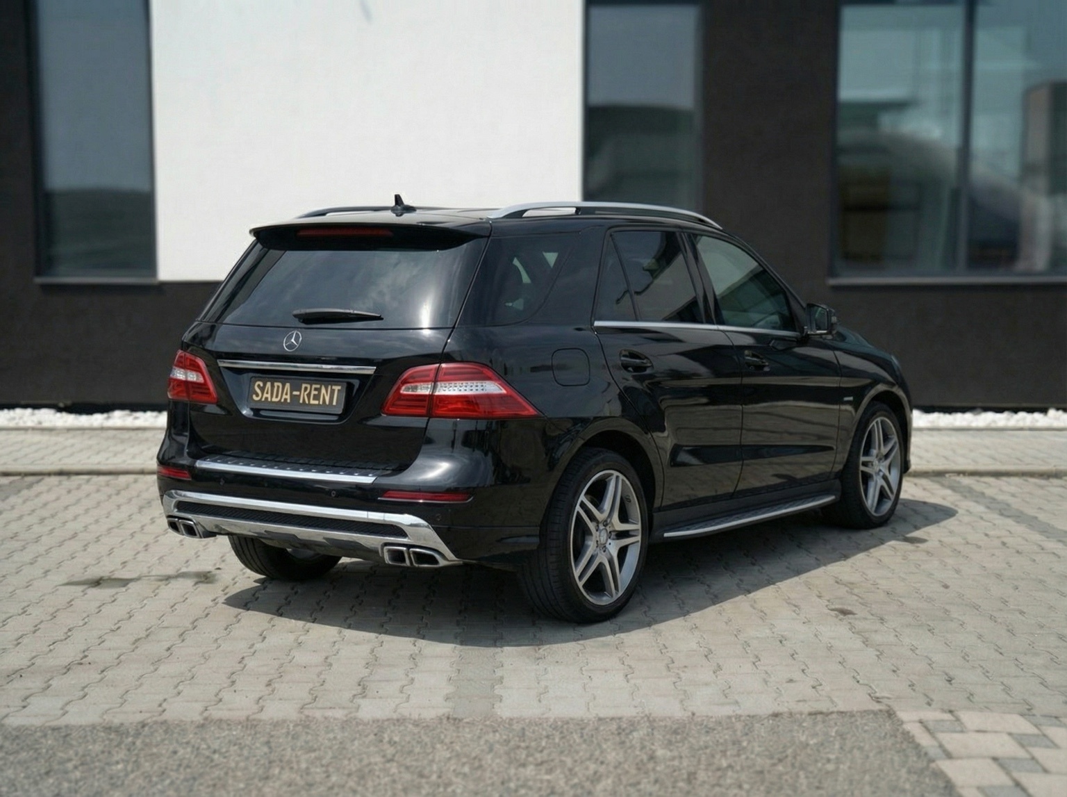 Mercedes ML – 3