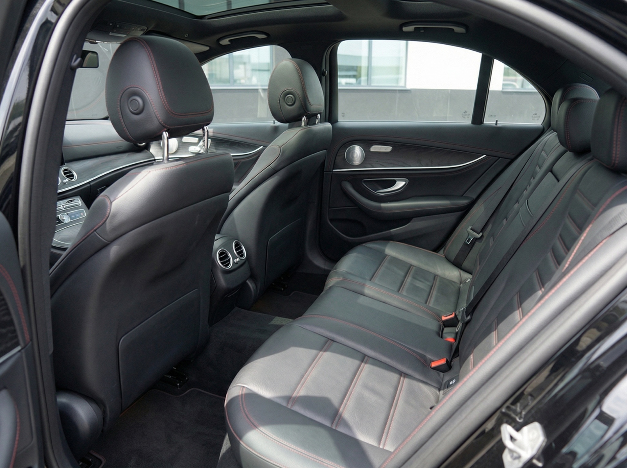 Mercedes E-class – 4