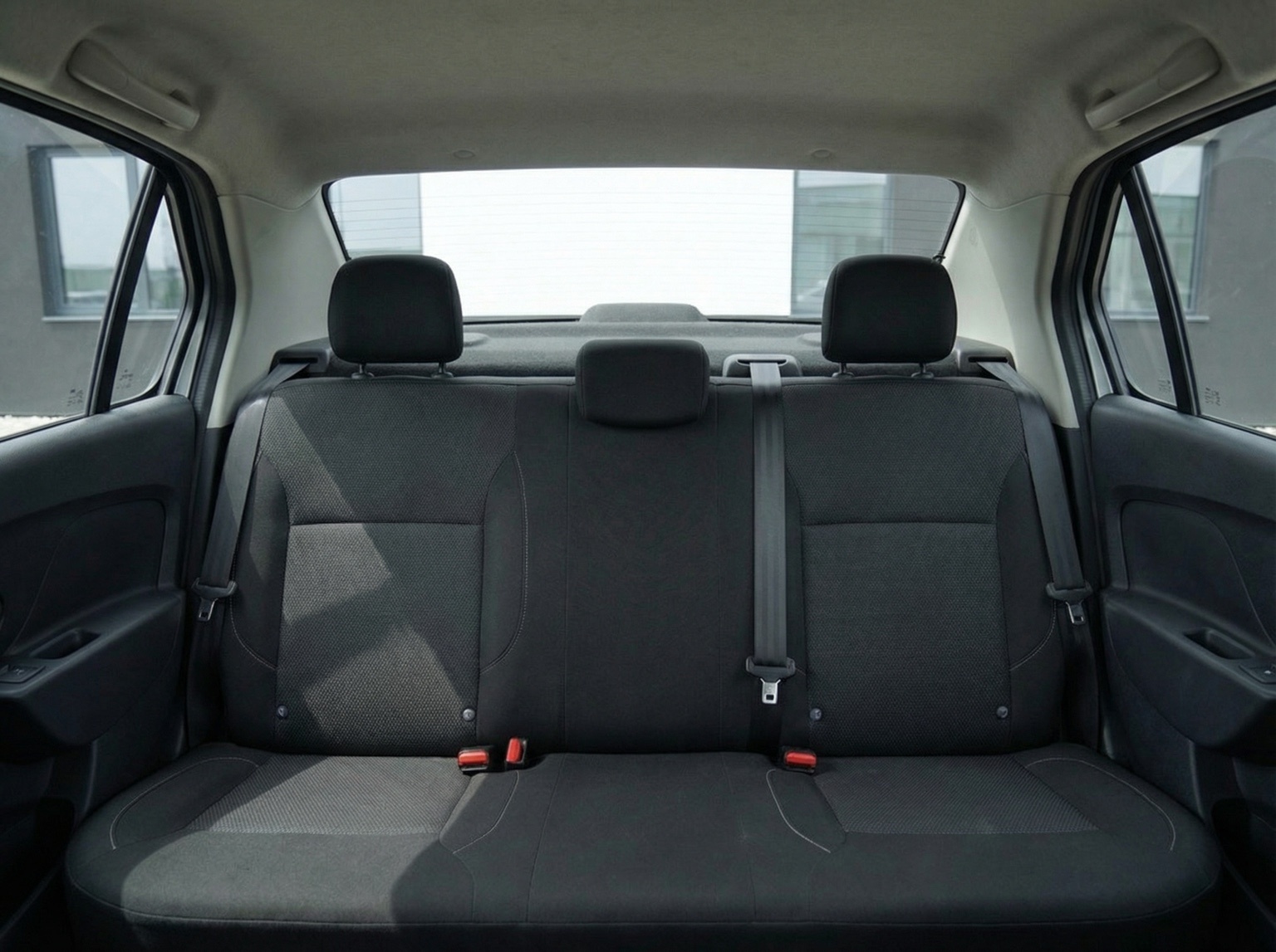 Dacia Logan – 4