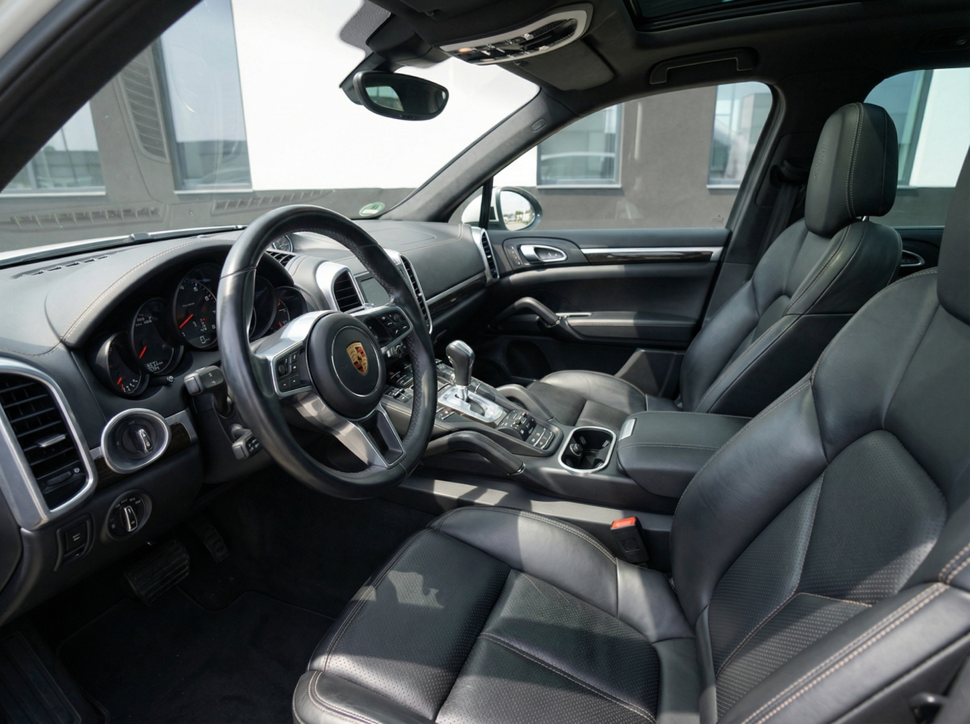 Porsche Cayenne – 4