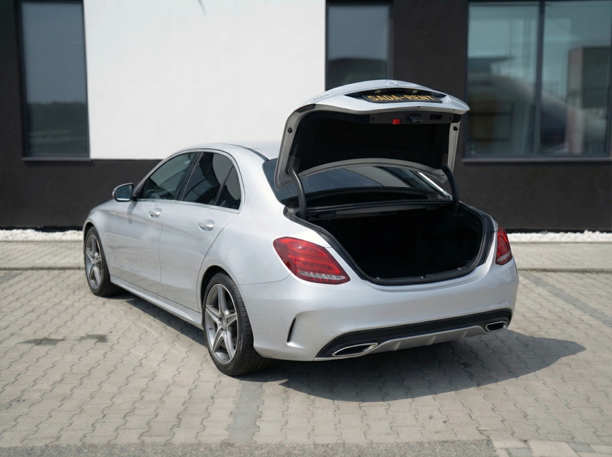 Mercedes C-class – 4